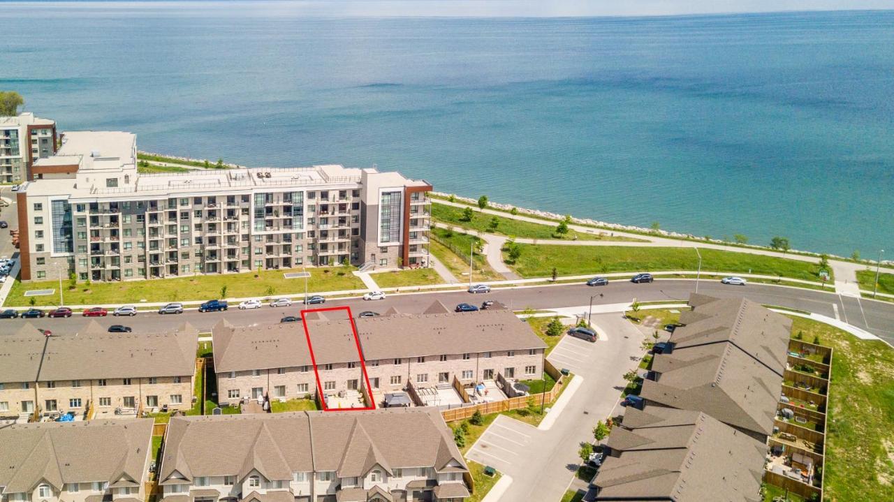 Modern Hamilton Homes Lake Ontario Shore By Globalstay Екстер'єр фото