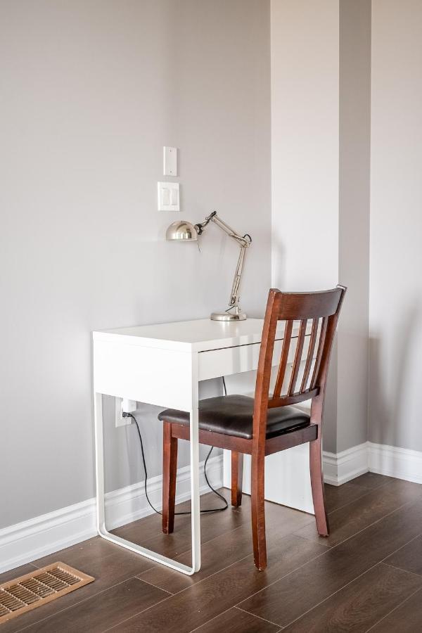 Modern Hamilton Homes Lake Ontario Shore By Globalstay Екстер'єр фото